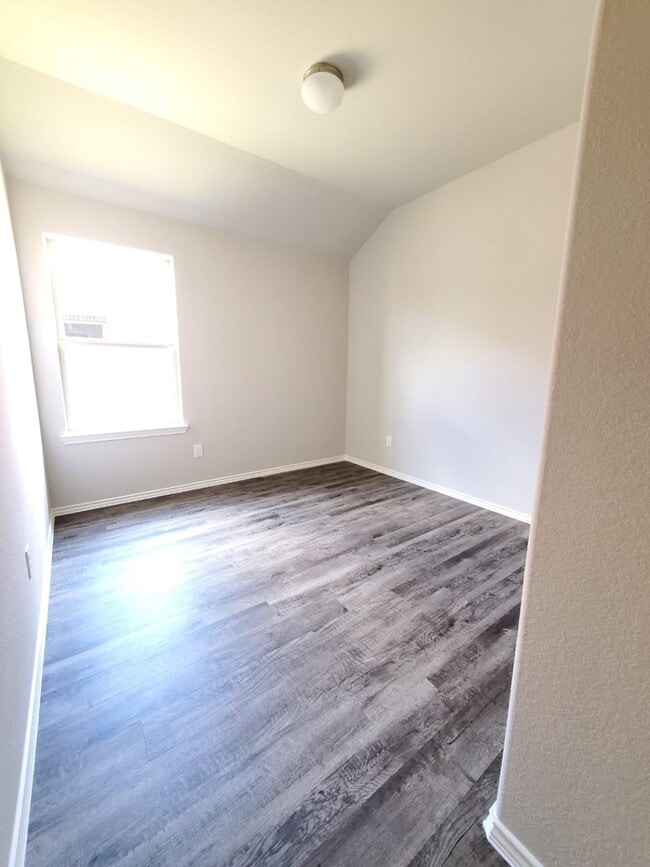 Building Photo - 3623 Champions Cove Ln