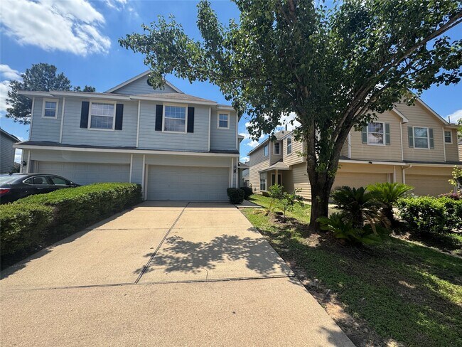 Building Photo - 5715 Vinemont Ln