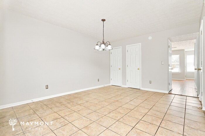Building Photo - 6560 Wellington Chase Ct