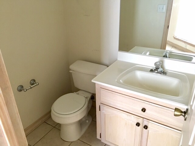 Building Photo - 2408 N I St