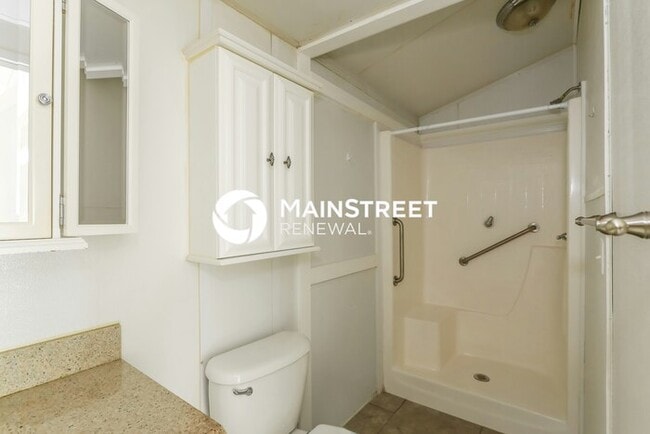 Building Photo - 4 Bedroom Pet-Friendly Home in Middleburg,...