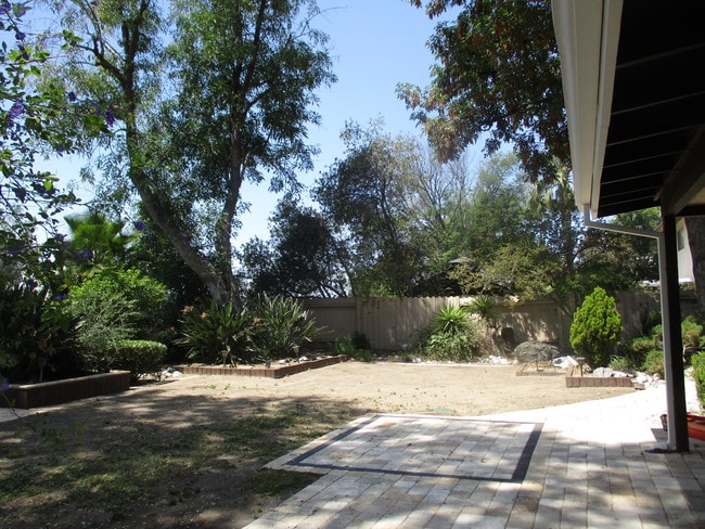 Building Photo - 18216 Index St