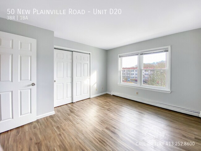 Building Photo - 50 New Plainville Rd