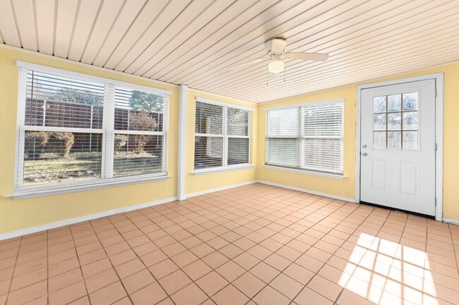 Building Photo - 5309 Lansingford Trail