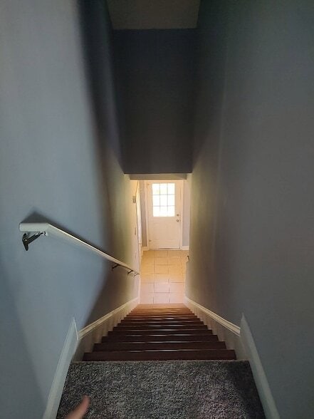 Building Photo - 611 Atkinson Dr