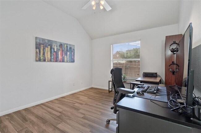 Building Photo - 2101 Aaron Ross Way