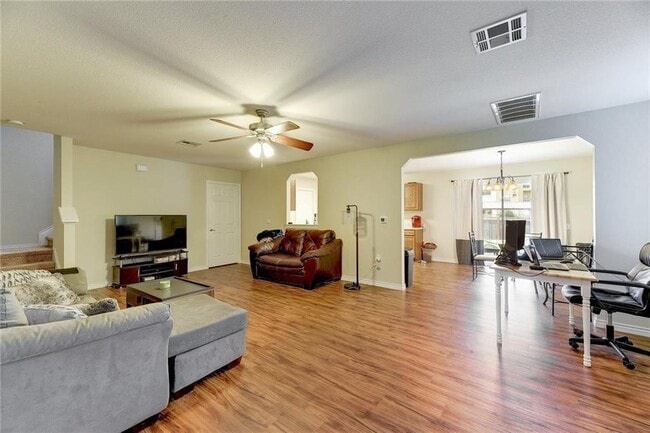 Building Photo - 1432 Anise Dr