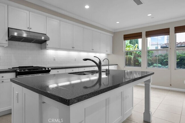 Building Photo - 89 Devonshire