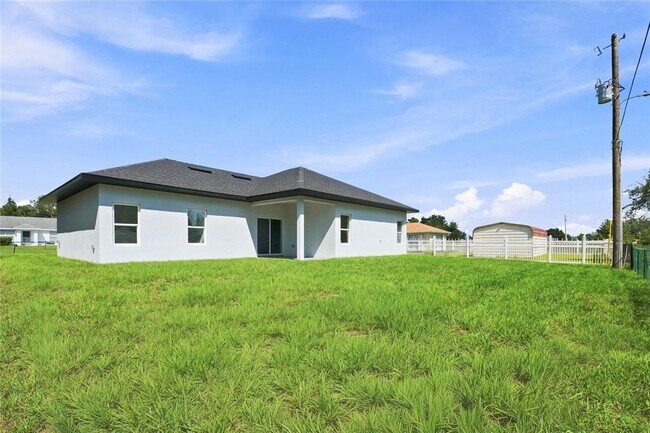Building Photo - 16337 SW 17th Terr Rd