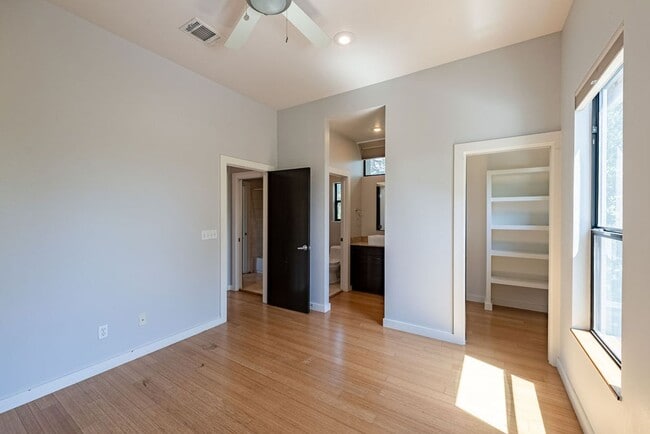 Building Photo - 308 Terrace Dr