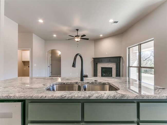 Building Photo - 12028 Rockbed Dr