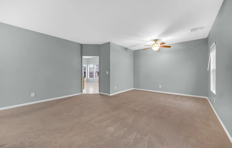 Primary Photo - 217 Prestwick Dr