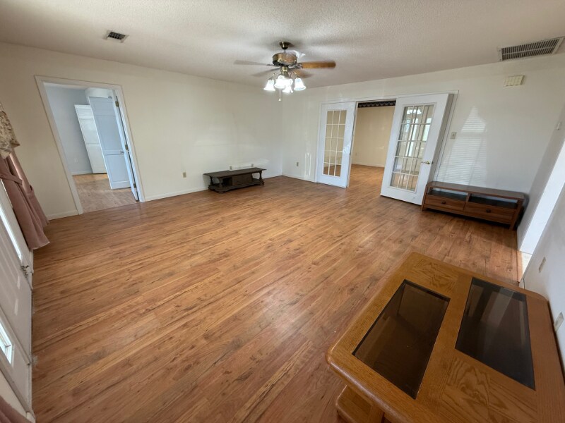 Building Photo - 4936 LA-1