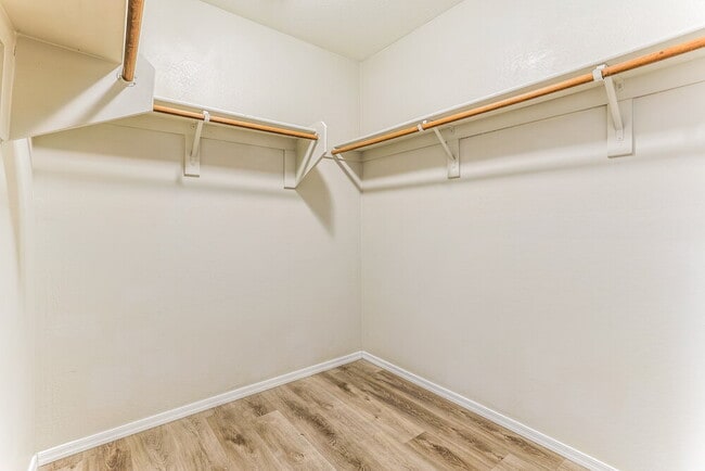 Building Photo - 8127 S 5th Ave