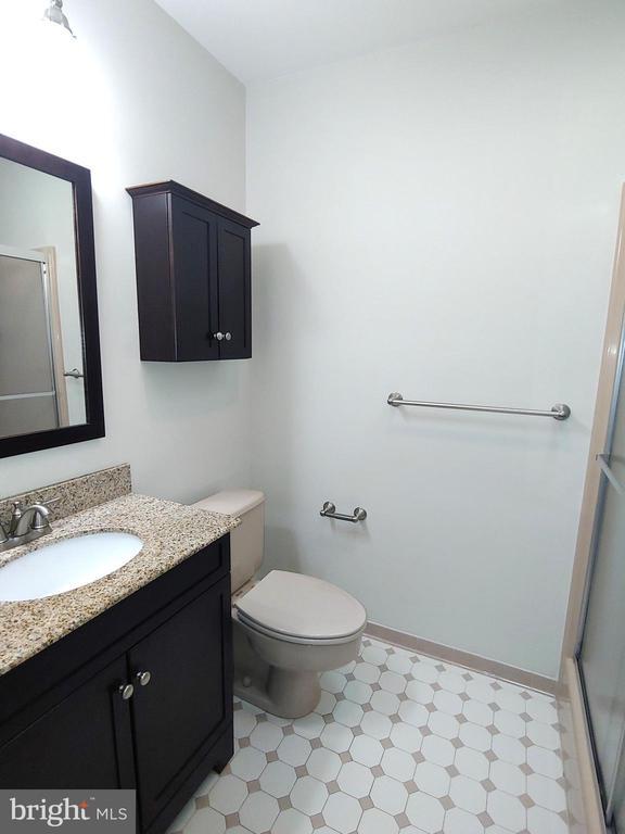 Building Photo - 719 Monmouth Ave