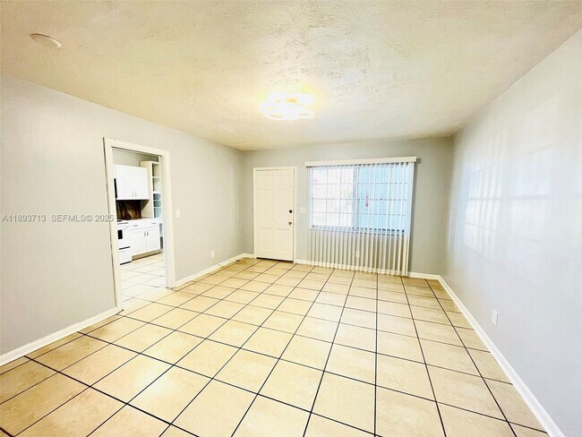 Building Photo - 1050 Atlantic Shores Blvd