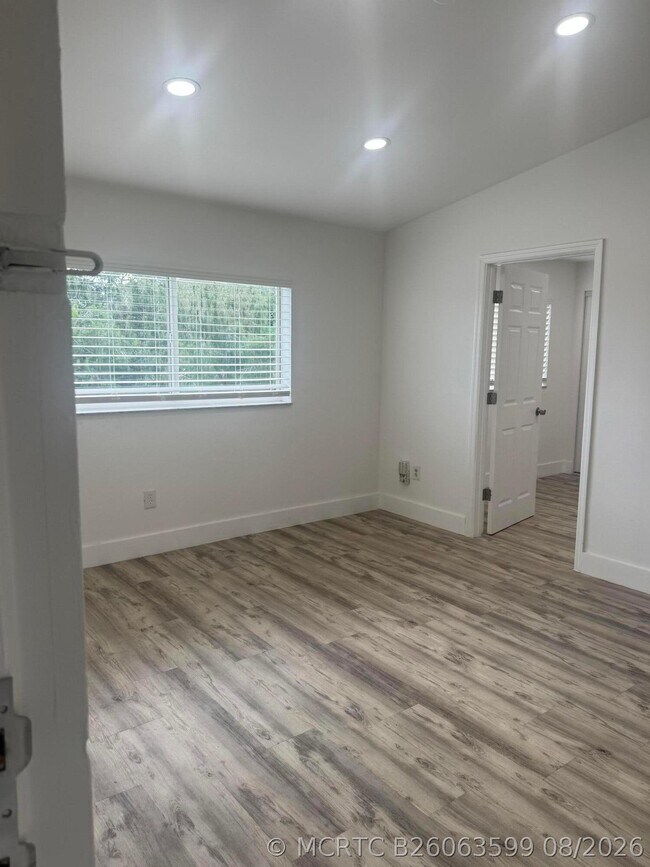 Building Photo - 3610 N 56th Ave