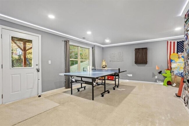 Building Photo - 821 Tramore Ct