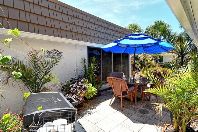 Building Photo - 2308 Waterbluff Pl