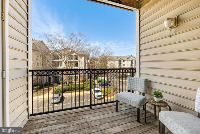 Building Photo - 1591 Spring Gate Dr.