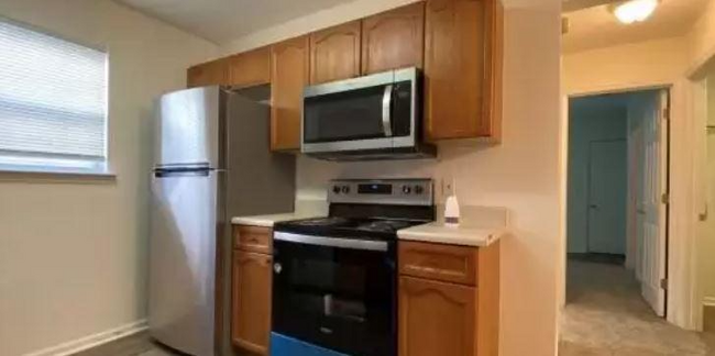 Building Photo - 2754 Westbrook Ct