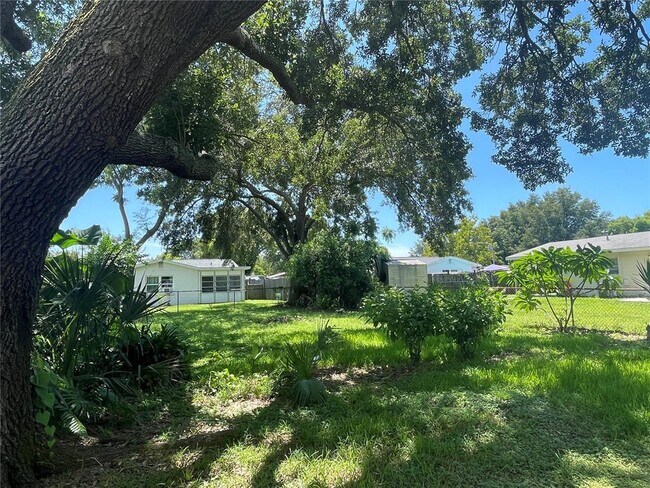 Building Photo - 9244 Cyril Ct