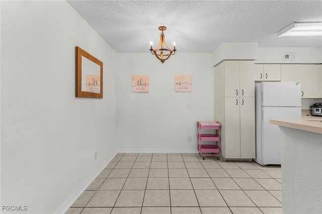 Building Photo - 13545 Eagle Ridge Dr