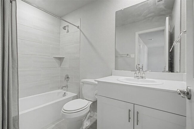 Building Photo - 2344 Bellatrix Dr