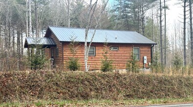 Building Photo - Sandy Gap Cabin