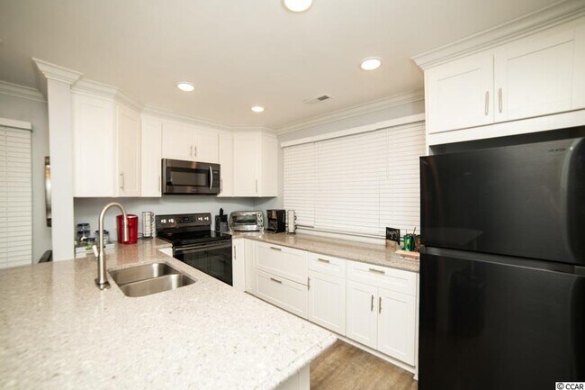 Building Photo - 5137 US-17 BUS