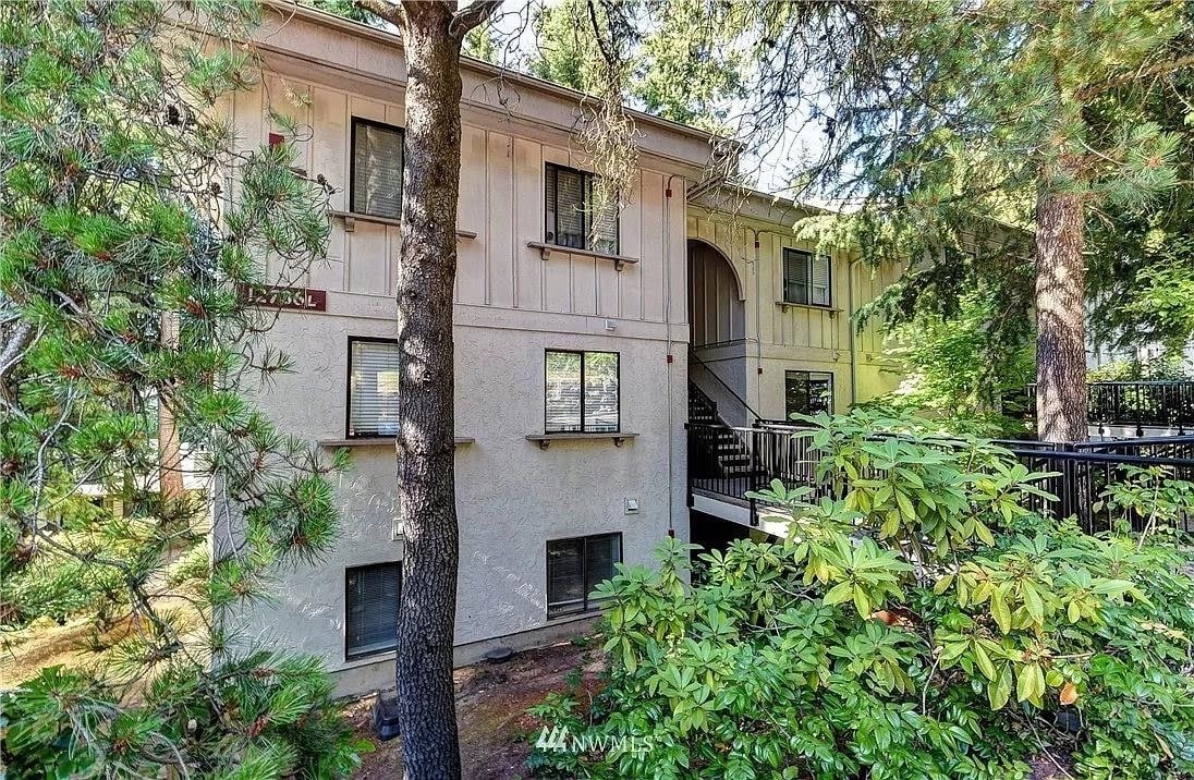 Building Photo - 12736 NE 116th Ln