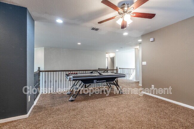 Building Photo - 213 Tumbleweed Run
