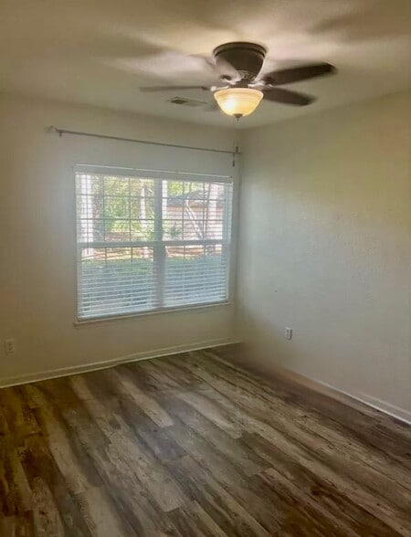 Second Bedroom - 897 Fording Island Rd