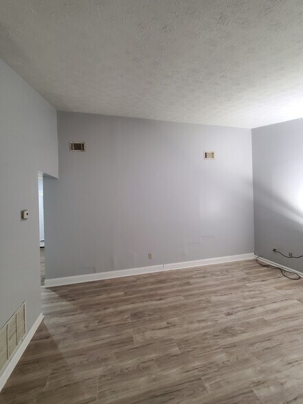 Building Photo - 8877 Burnham Way