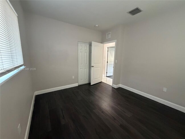Building Photo - 2241 N 62nd Ave