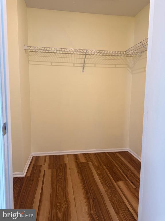 Building Photo - 813 Plymouth Rd