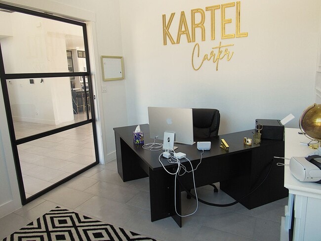 Building Photo - Resort Like Living in a Country Setting