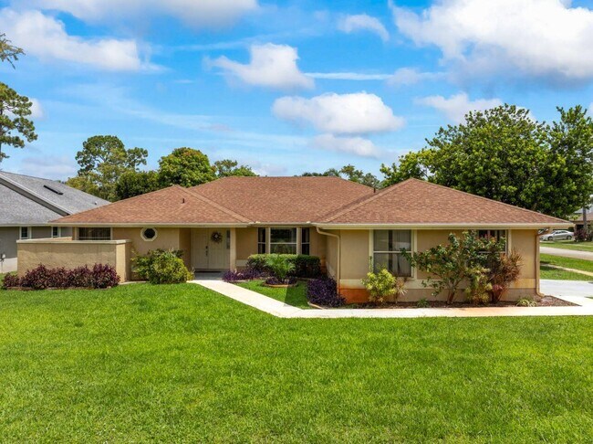 Building Photo - 13679 Callington Dr