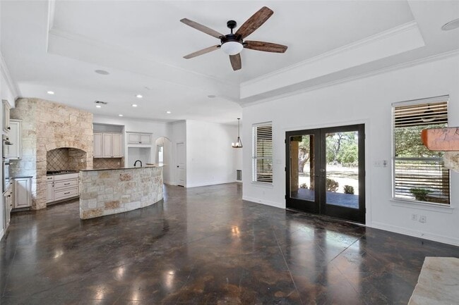 Building Photo - 485 Canna Lily Cir