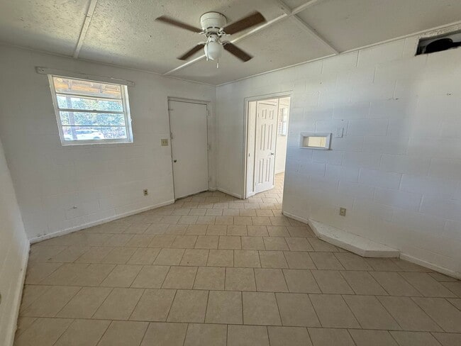 Building Photo - 1/1 House in Cedartown $795