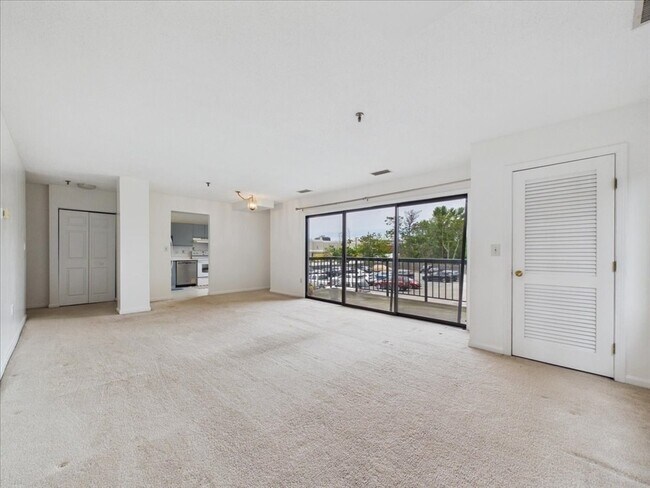 Building Photo - 3920 Mystic Valley Pkwy