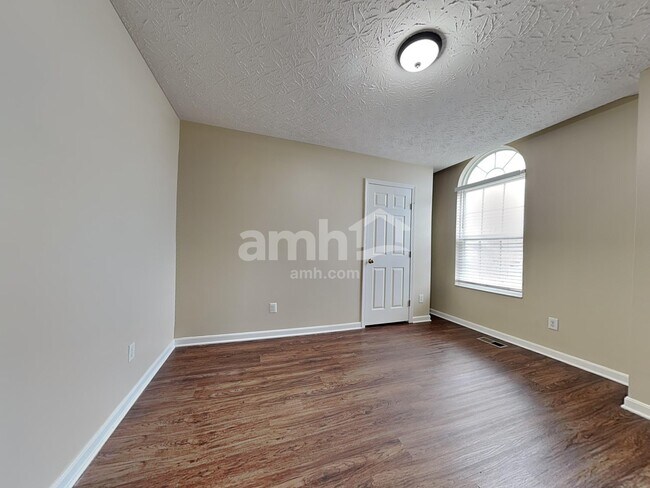 Building Photo - 7207 Rachaels Run