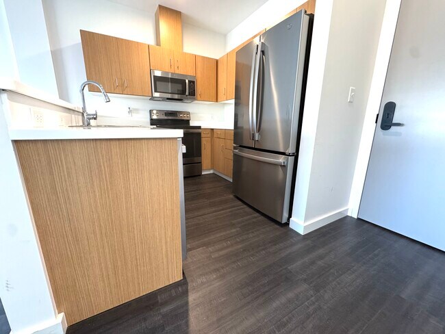 Building Photo - Liberty Beall