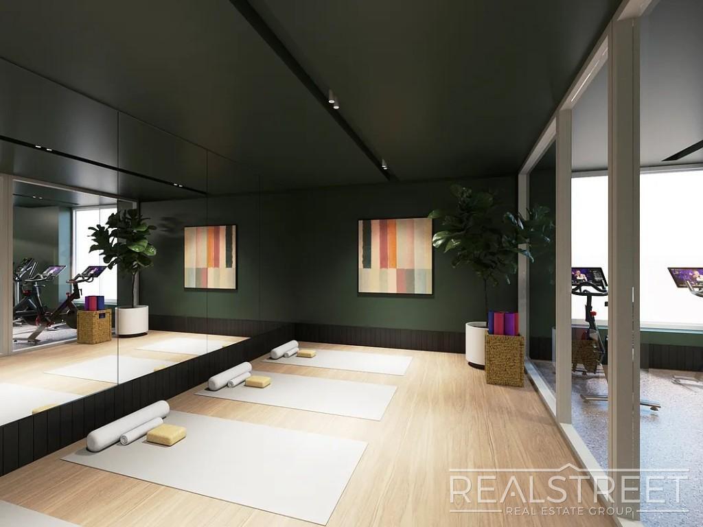 Building Photo - LUXURY 1 BED FLEX IN AN AMENITY PACKED BUILDING IN BUSHWICK