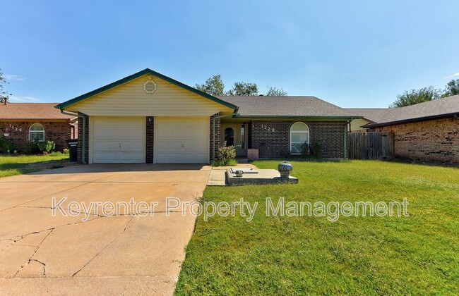 Primary Photo - 1120 Kings Ct