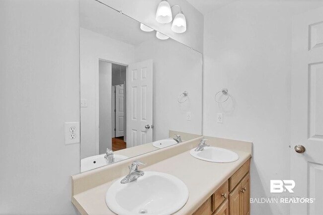 Building Photo - 8352 Preakness Ct