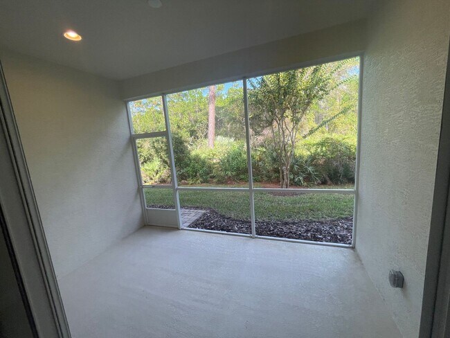 Building Photo - Beautiful 3 Bedroom 3 Bathroom home in Pla...