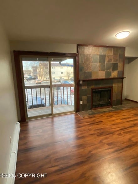 Building Photo - 11401 Heritage Ct