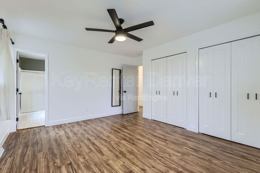 Building Photo - 5802 Queen St