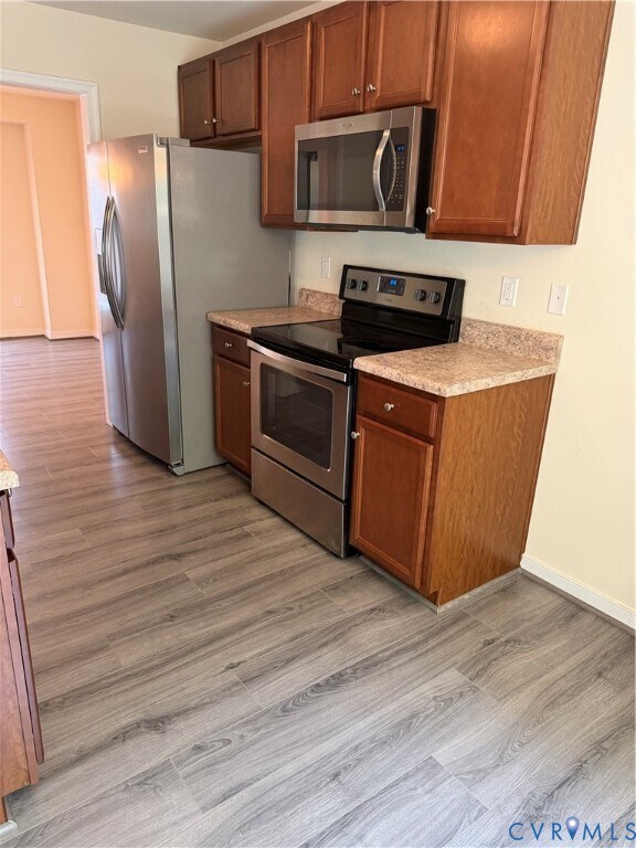 Building Photo - 4307 Twisted Oak Dr